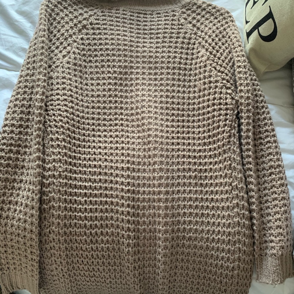 Sweater - Picture 3 of 3